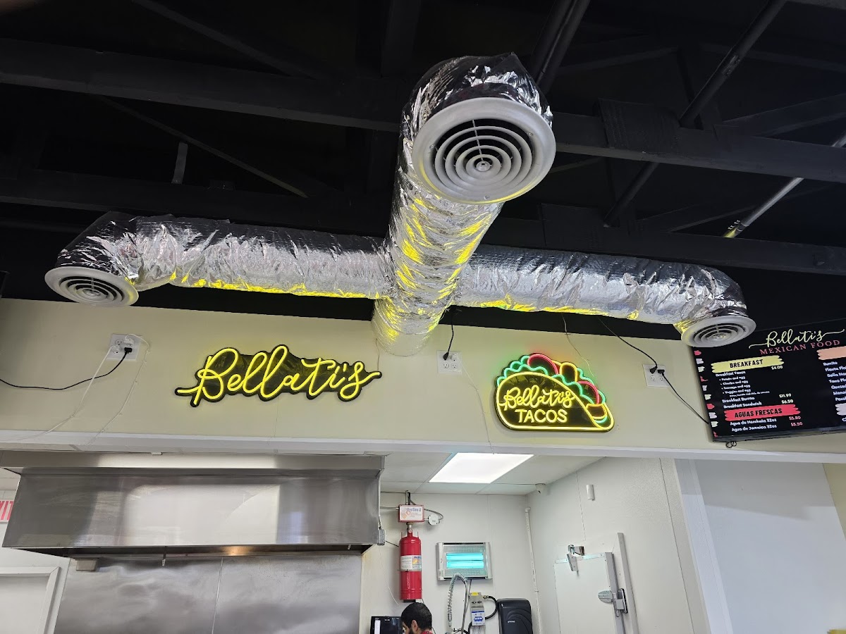 Bellatis Mexican Food